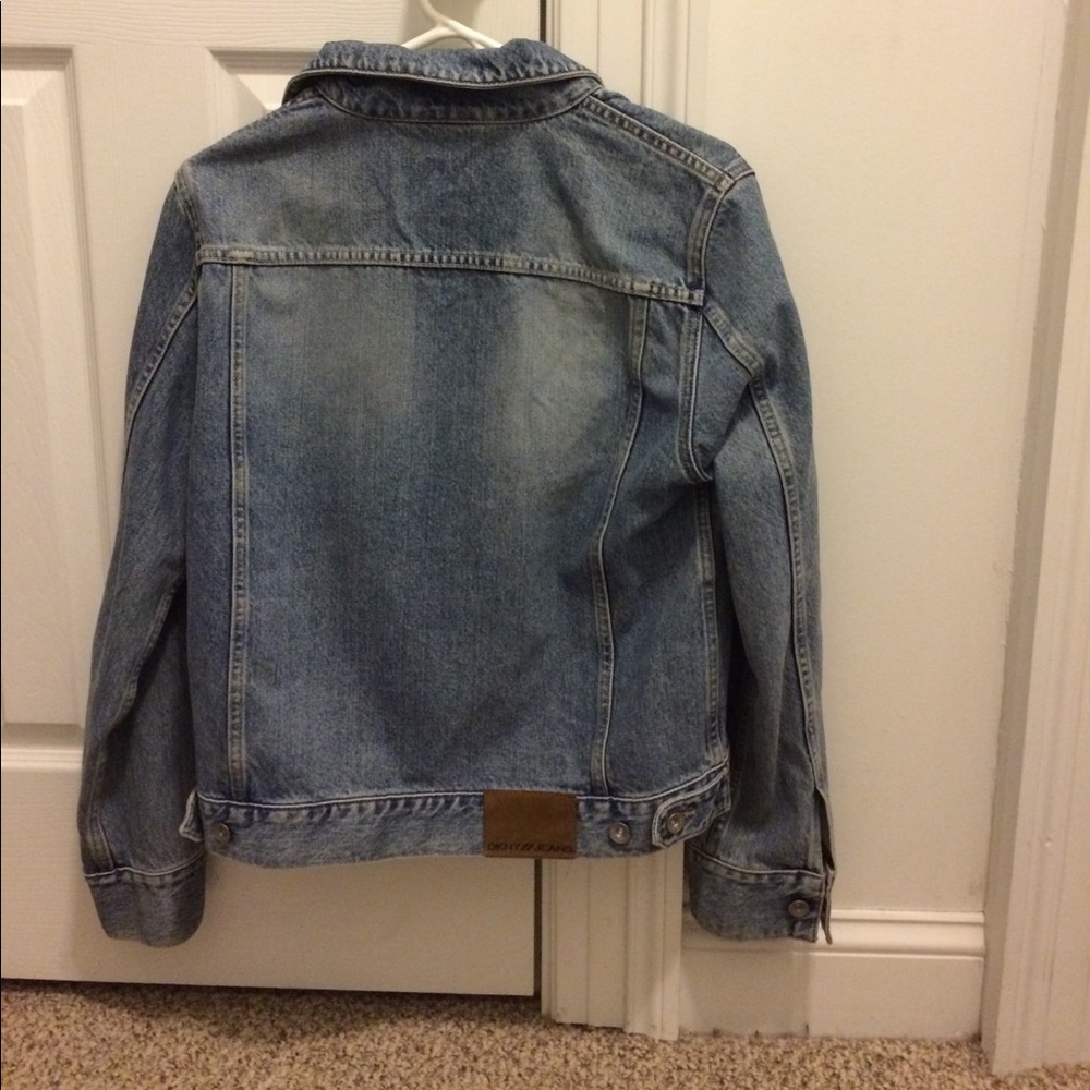 DKNY Jeans Classic Denim Jacket; Medium; Perfect for Fall - Picture 3 of 10